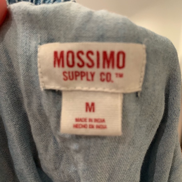 Denim Romper w Embroidery detail - Picture 4 of 4